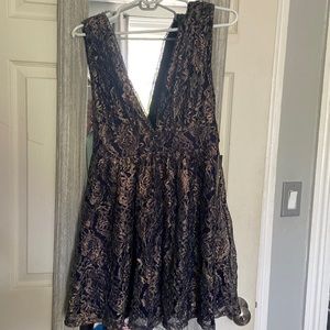 Lulus dress. Size small. New with tags.